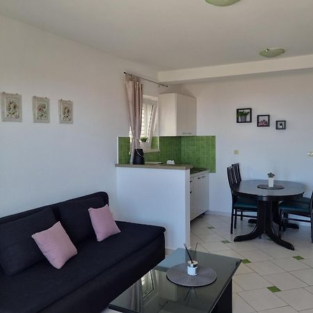 Apartments Tomas Makarska Eksteriør billede