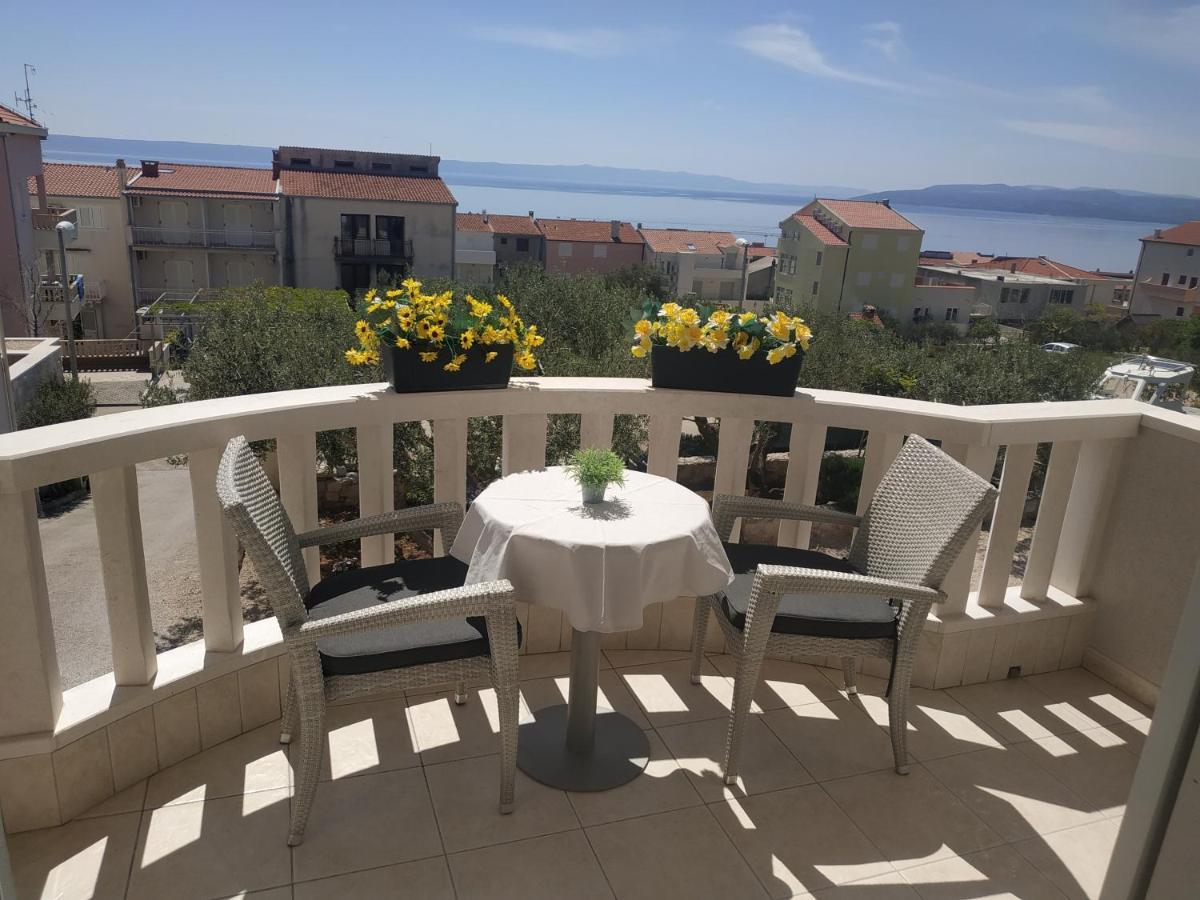Apartments Tomas Makarska Eksteriør billede