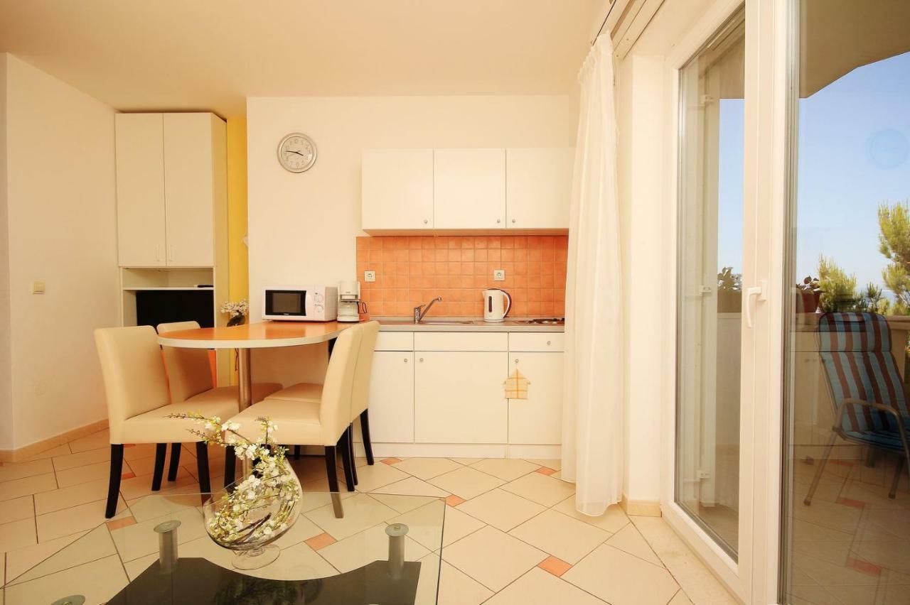 Apartments Tomas Makarska Eksteriør billede